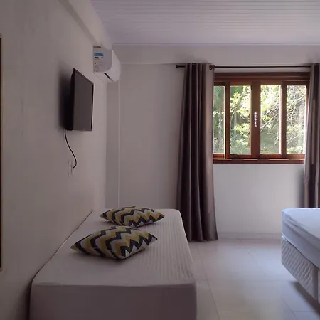 Casas Porto Belo, Recanto Em Meio A Natureza E Proximo A Praia Exterior photo